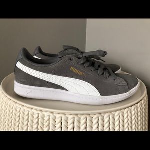 Puma Classic Suede Sneaker